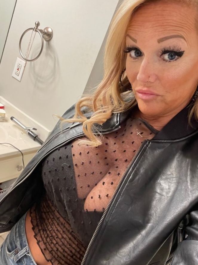 Onlyfans Cat Merch & Gifts for Sale Overview 811 Onlyfans Cat Merch & Gifts for Sale Overview 811