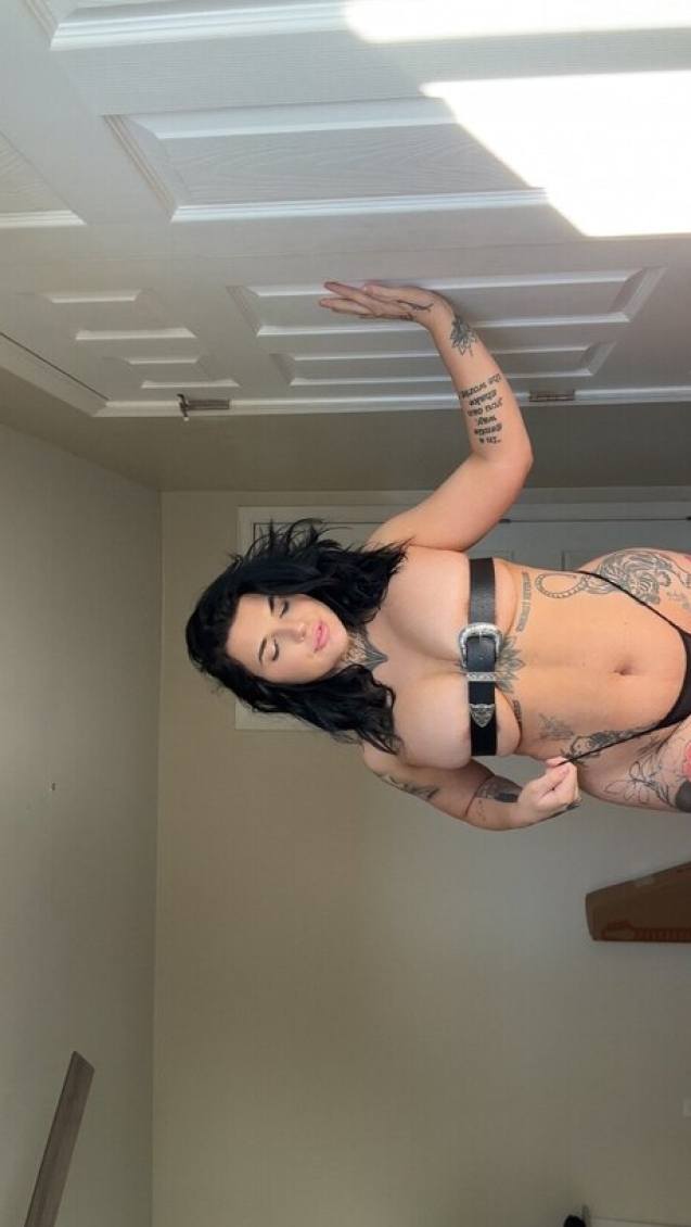 Adrianaolivarez Nude Leaks OnlyFans - Fapello Adrianaolivarez Nude Leaks OnlyFans - Fapello