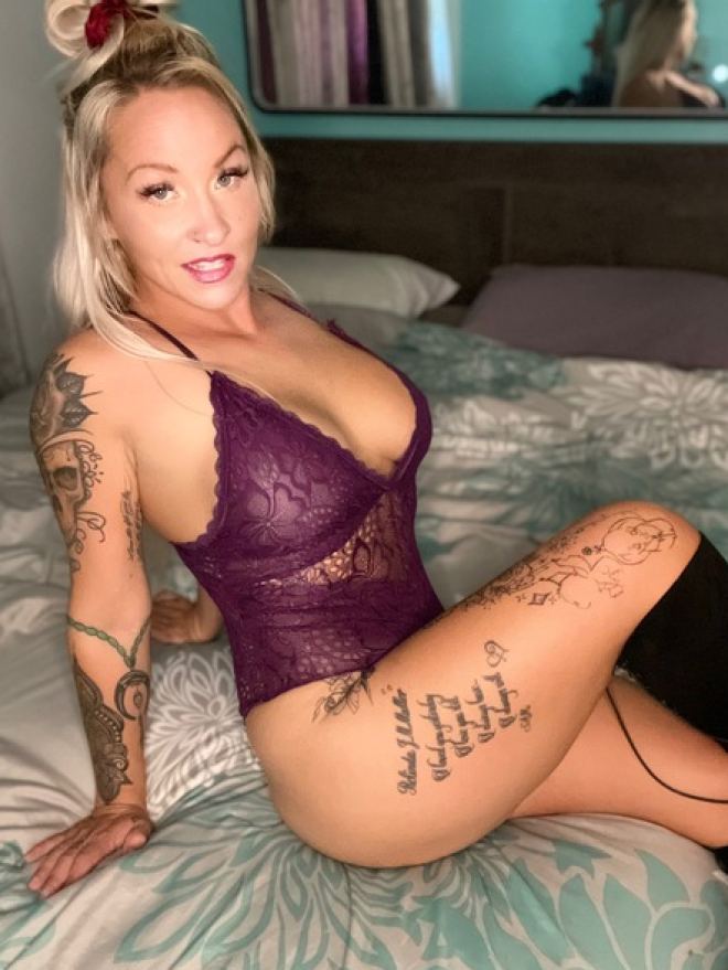Alexandra - Onlyfans - Alexandra - Onlyfans -