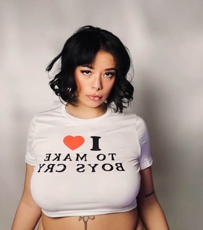Alya Sanchez - Fotos e Vídeos Pornô Alya Sanchez - Fotos e Vídeos Pornô
