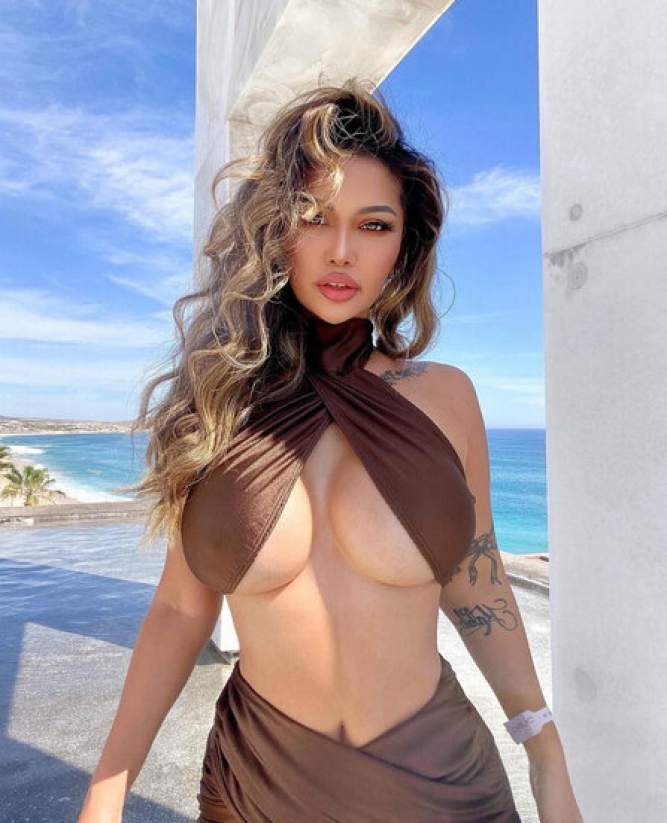 Beldots Teasing and Brunette Beach Big Ass video Beldots Teasing and Brunette Beach Big Ass video