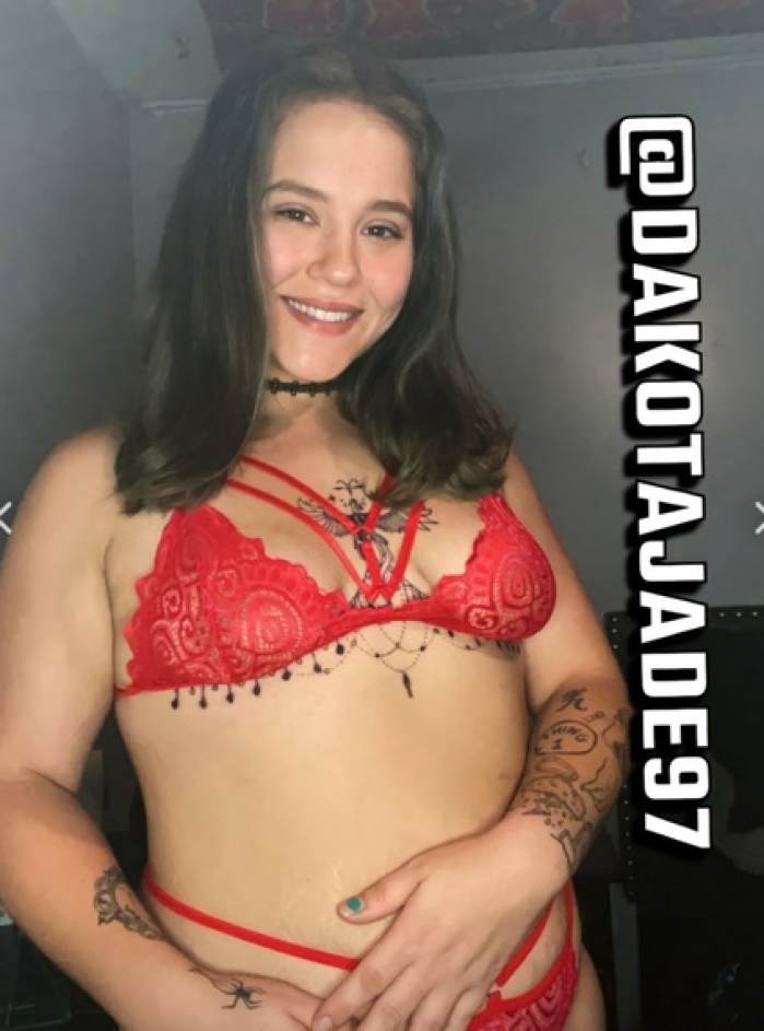 Big Titty Slut Shows Big Titty Slut Shows