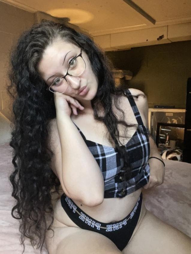 Billie Eilish Nude Scenes & Photos Facts 537 Billie Eilish Nude Scenes & Photos Facts 537