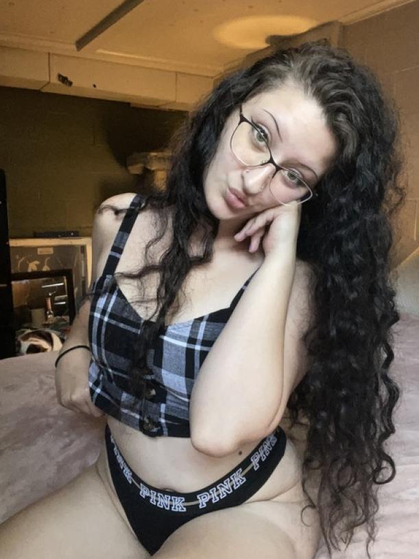Blackwidof - OnlyFans, Porn & Nude Content Review ... Blackwidof - OnlyFans, Porn & Nude Content Review ...
