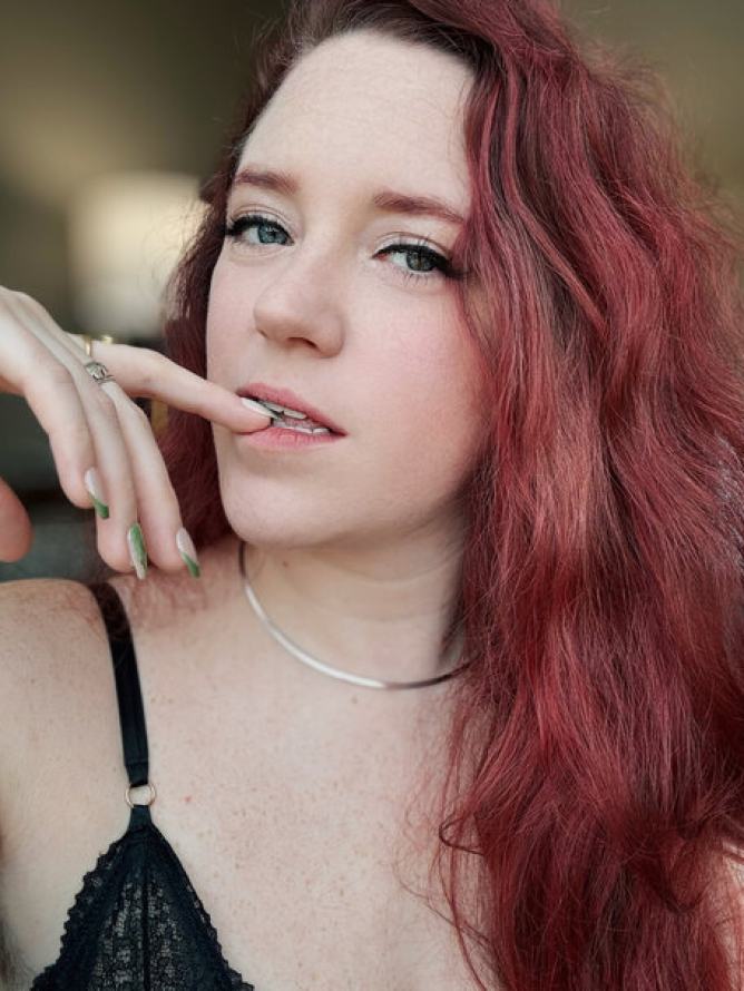 Bri (@Trixiebri) sur Auria Porn Bri (@Trixiebri) sur Auria Porn