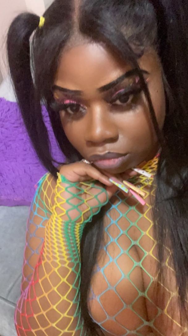 Britishbaddie, Ellieapples, britishbaddiee, elliesapplepie Report 453 Britishbaddie, Ellieapples, britishbaddiee, elliesapplepie Report 453