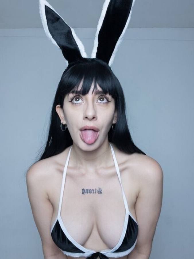 Britishbaddie / Ellieapples / Elliesapplepie Nude Leaked ... Info 751 Britishbaddie / Ellieapples / Elliesapplepie Nude Leaked ... Info 751