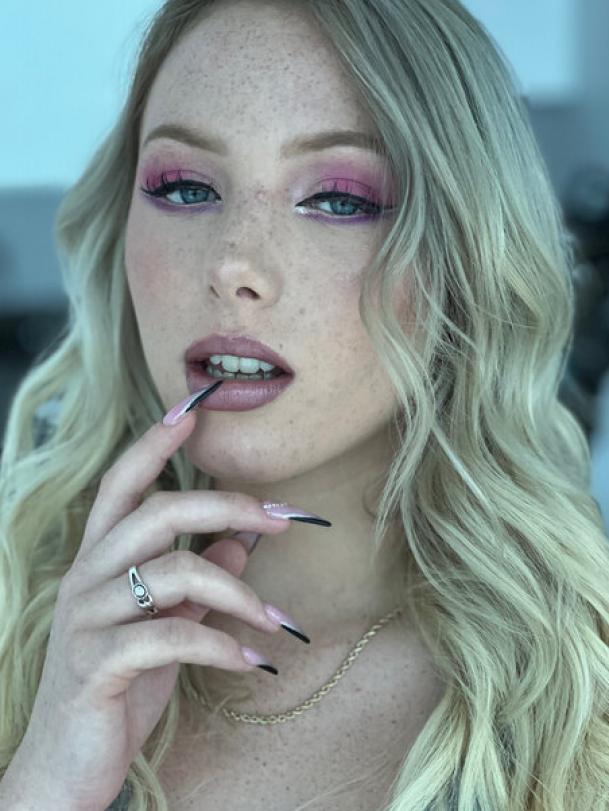 Brookemarcell / brookemarcell Nude Leaked Videos Brookemarcell / brookemarcell Nude Leaked Videos