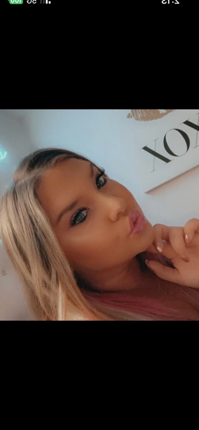 Bunnie Emmie (New) - Porn Photos & Videos Bunnie Emmie (New) - Porn Photos & Videos