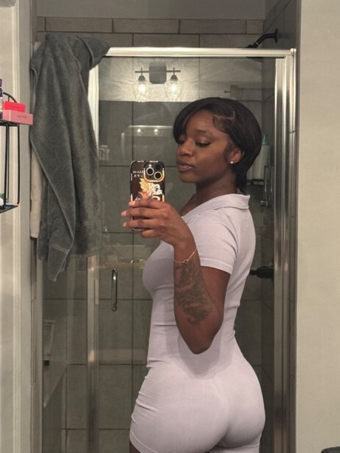 Charis Leaked Onlyfans Porn Videos - EroThots Tips 407 Charis Leaked Onlyfans Porn Videos - EroThots Tips 407