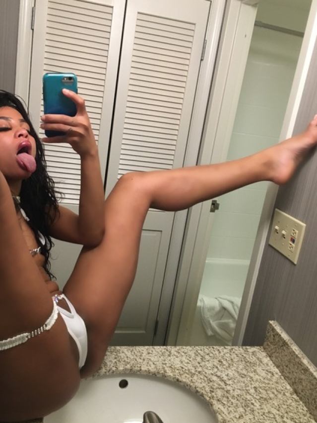 Cinna (New) - Porn Photos & Videos Update 390 Cinna (New) - Porn Photos & Videos Update 390