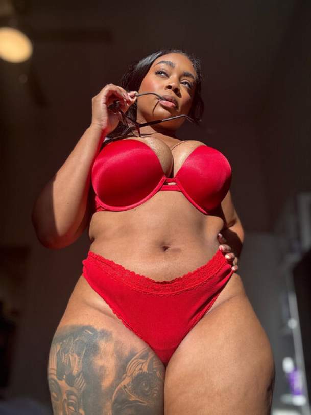 Cynthia Jade (@cynthiajadebabe) Overview 51 Cynthia Jade (@cynthiajadebabe) Overview 51
