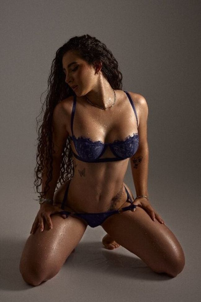 Daiane Vargas Läckta Nakna OnlyFans Foto #3 - Fapello Daiane Vargas Läckta Nakna OnlyFans Foto #3 - Fapello