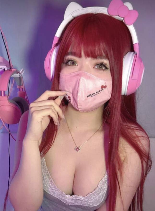 E M M A R B - Porn Photos & Videos E M M A R B - Porn Photos & Videos