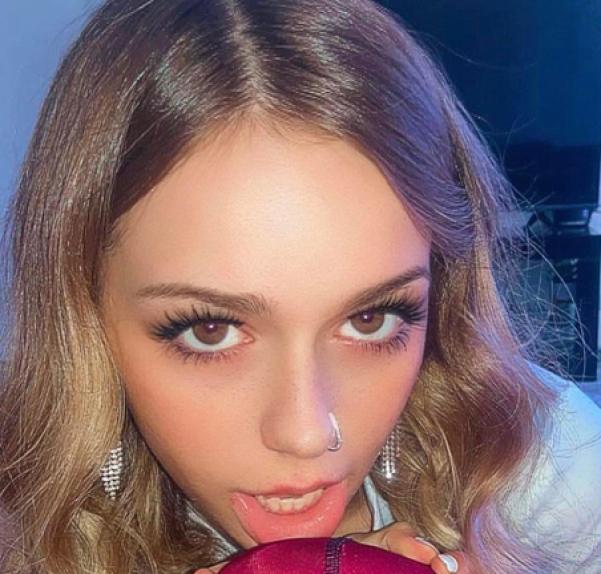 Gisellelynette Twerking Porn Videos Info 904 Gisellelynette Twerking Porn Videos Info 904