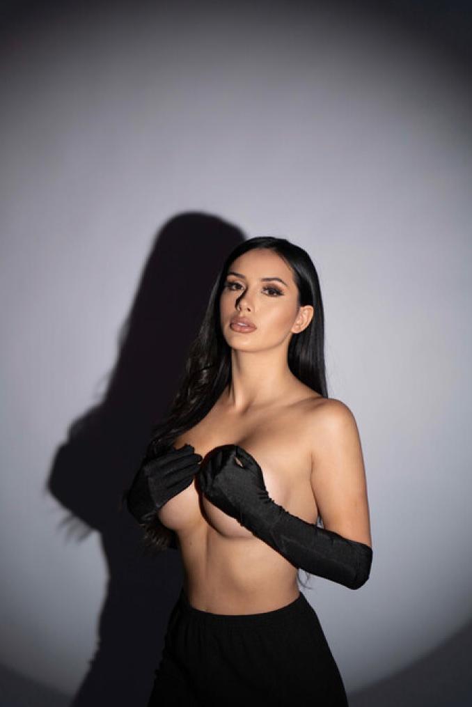 Ika D'Auria (@corridaika) • Instagram photos and videos Update 754 Ika D'Auria (@corridaika) • Instagram photos and videos Update 754