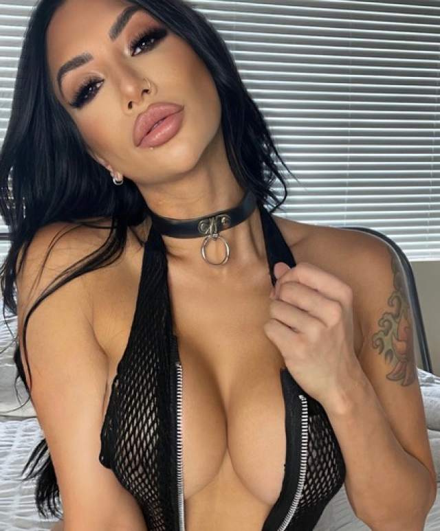 ISA BRIONES Nude Facts 466 ISA BRIONES Nude Facts 466