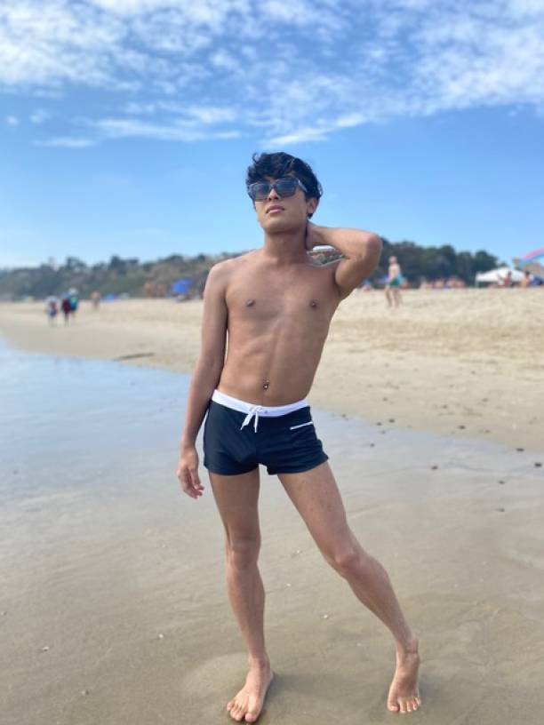Jules (@julesari_) • Instagram photos and videos Insights 241 Jules (@julesari_) • Instagram photos and videos Insights 241