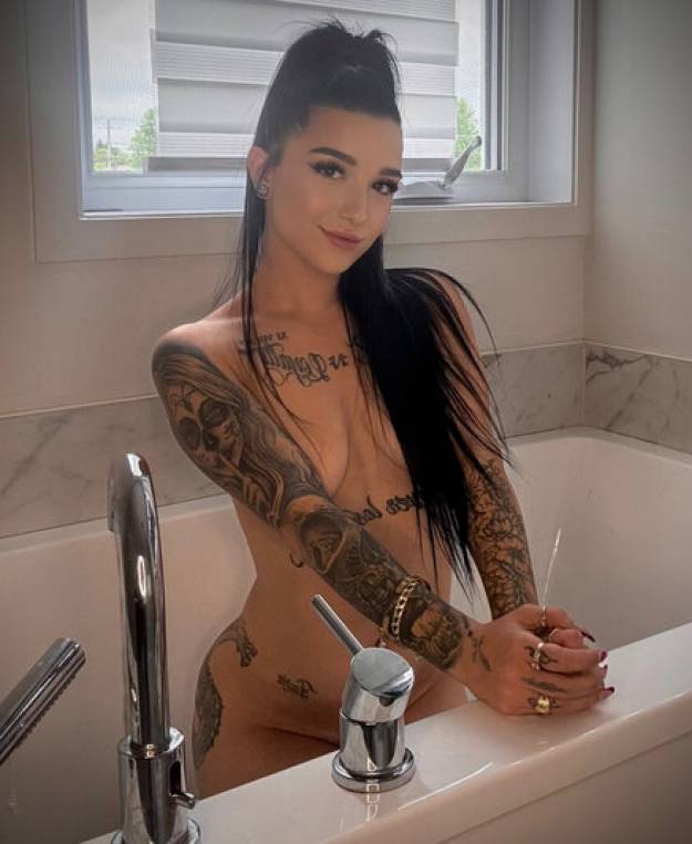 Julia Fox (@juliafox397) / Posts / X pour Rosegold18 Julia Fox (@juliafox397) / Posts / X pour Rosegold18