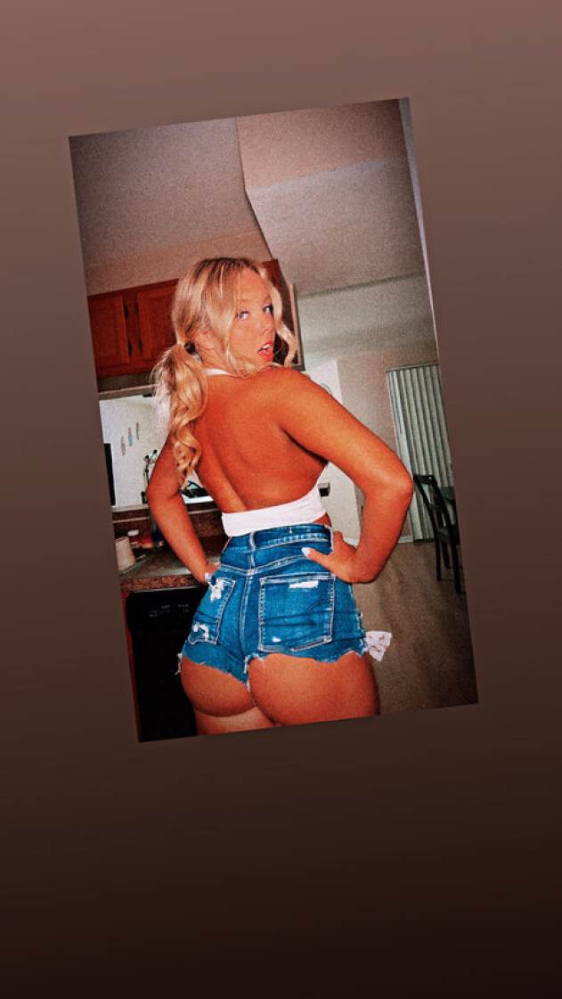 karen mendoza (@karenmendoza__) karen mendoza (@karenmendoza__)