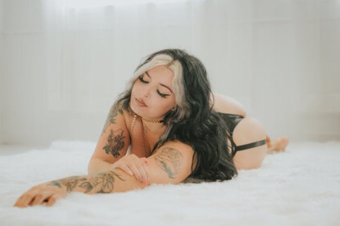 Kylie Powers (@mskyliepowers) Review 909 Kylie Powers (@mskyliepowers) Review 909