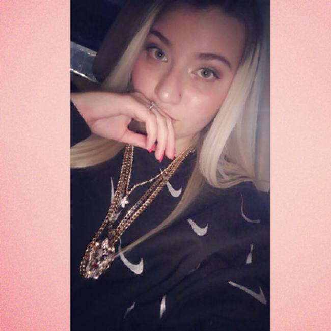 Lila Brookstone (@lilabrookstone) OnlyFans profile Lila Brookstone (@lilabrookstone) OnlyFans profile