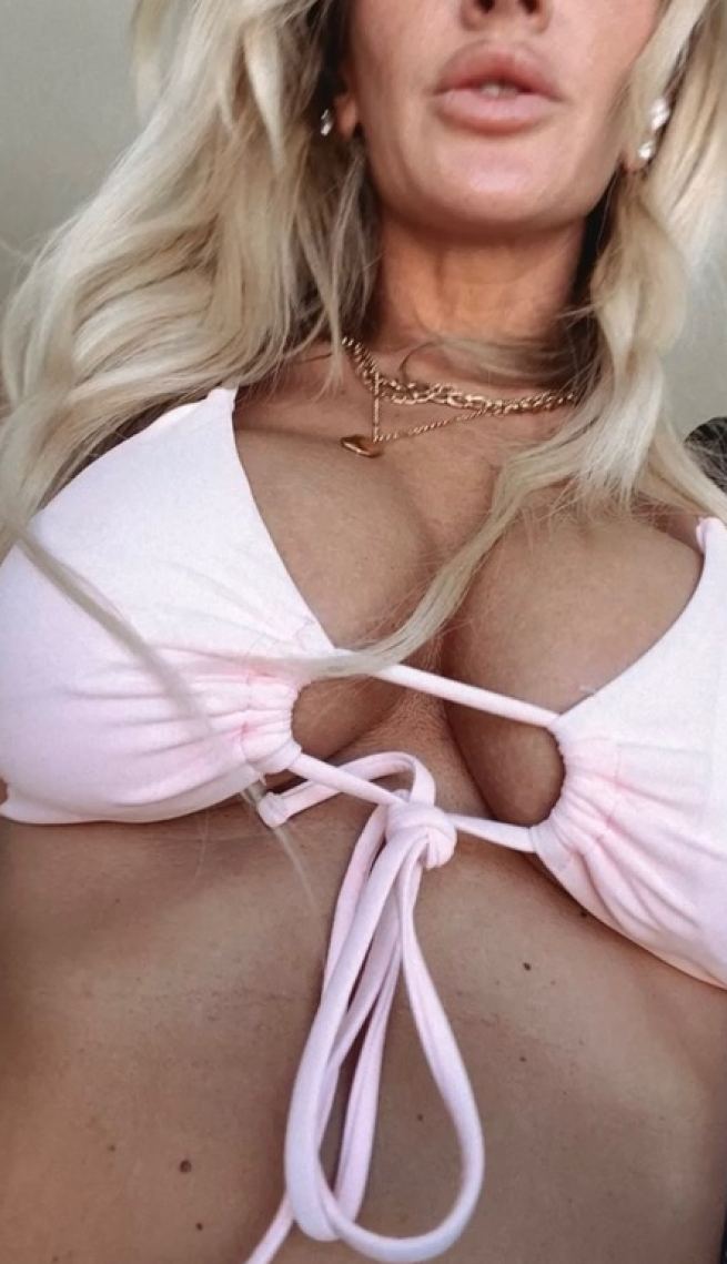 LouiseFitcoach💜 Curvy, strong blonde Leaked Onlyfans ... LouiseFitcoach💜 Curvy, strong blonde Leaked Onlyfans ...