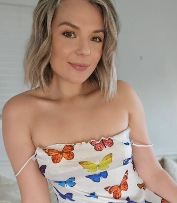 Love this dress et Brooke Marcell Nude Pics Latest Love this dress et Brooke Marcell Nude Pics Latest