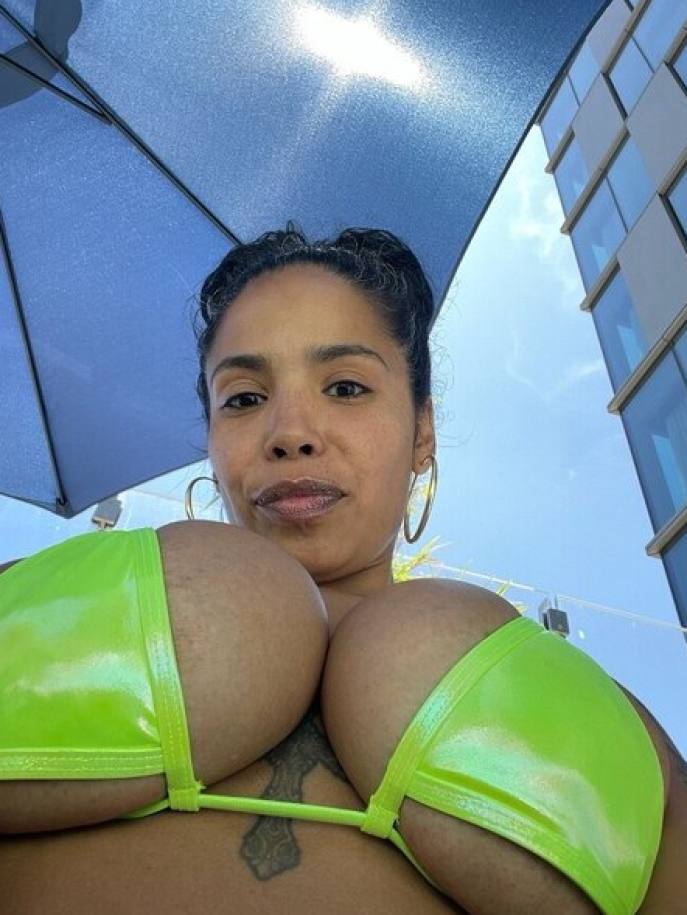 Manuela Qm Qm (New) - Porn Photos & Videos Manuela Qm Qm (New) - Porn Photos & Videos