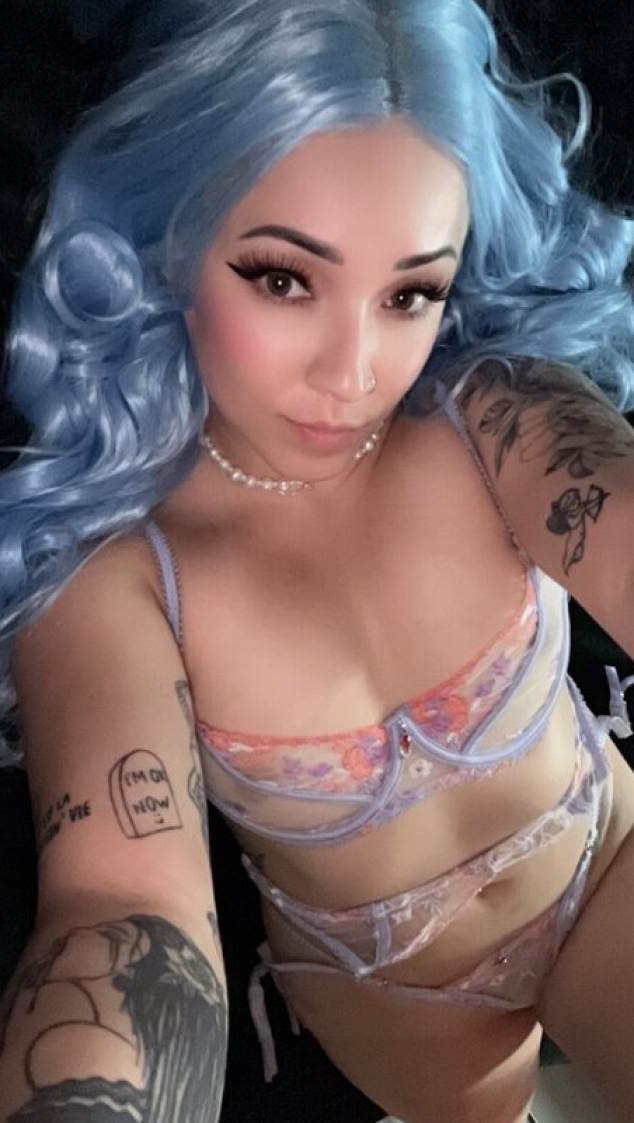 Mika Lafuente Naked Porn Videos Mika Lafuente Naked Porn Videos