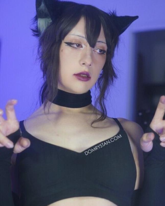 Not the most flattering pic, had to grab it from a video of a ... Not the most flattering pic, had to grab it from a video of a ...