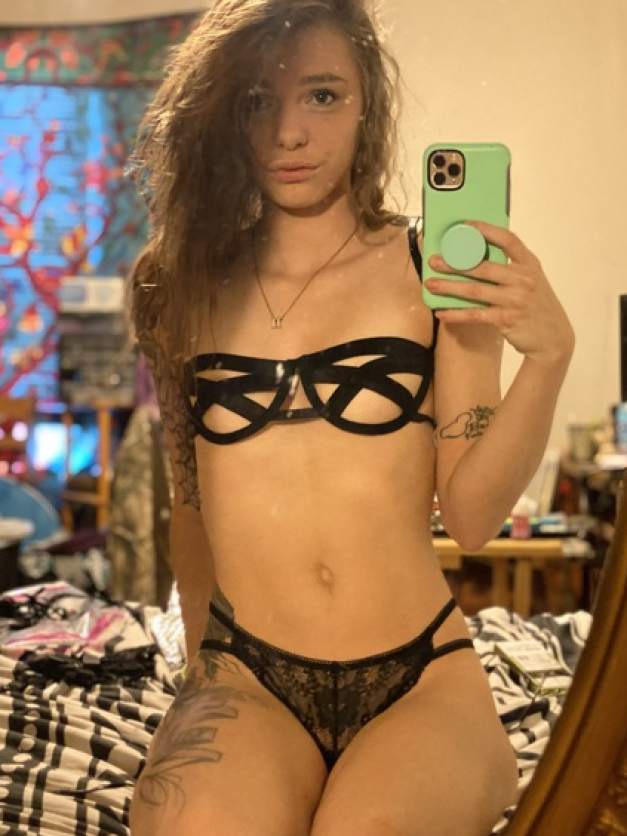 Recent Videos from Elle Alexandra Recent Videos from Elle Alexandra