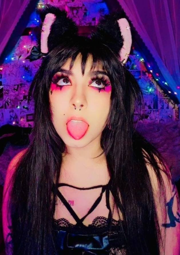Scarlet Skies Porn Videos - Verified Pornstar Profile Scarlet Skies Porn Videos - Verified Pornstar Profile