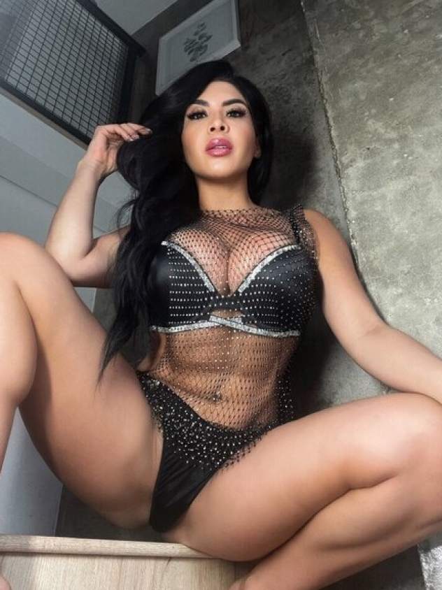 SEXY POLICIA QUIERE ARRESTARME XXX Report 641 SEXY POLICIA QUIERE ARRESTARME XXX Report 641