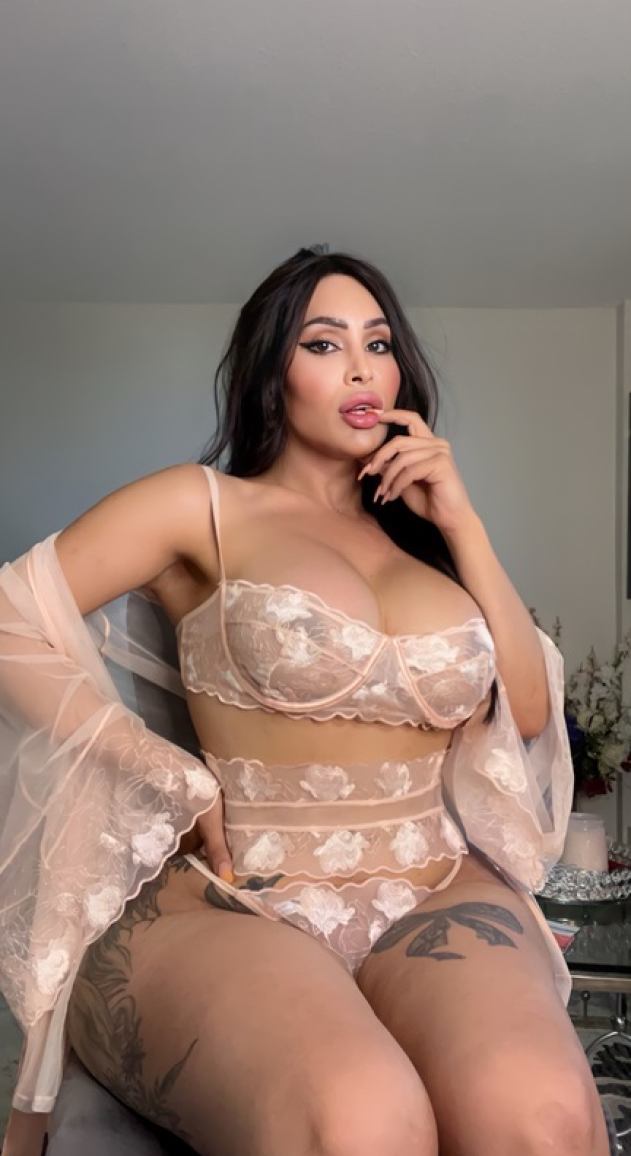 Sybil Stallone Nude XXX Pics - PornPics.com Info 122 Sybil Stallone Nude XXX Pics - PornPics.com Info 122