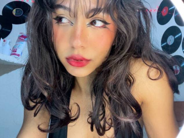 TELLING MY BOYFRIEND I GOT A JOB AS A STRIPPER... ... TELLING MY BOYFRIEND I GOT A JOB AS A STRIPPER... ...