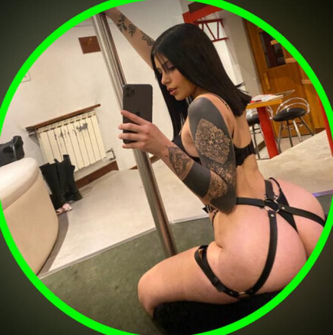 Vídeos pornôs com Camilla Araujo Vídeos pornôs com Camilla Araujo