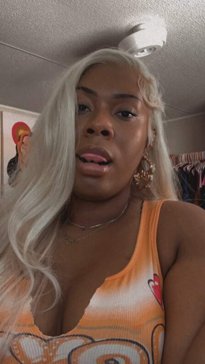 Vanessa Adams (u/ace_vanessa1016) Update 399 Vanessa Adams (u/ace_vanessa1016) Update 399