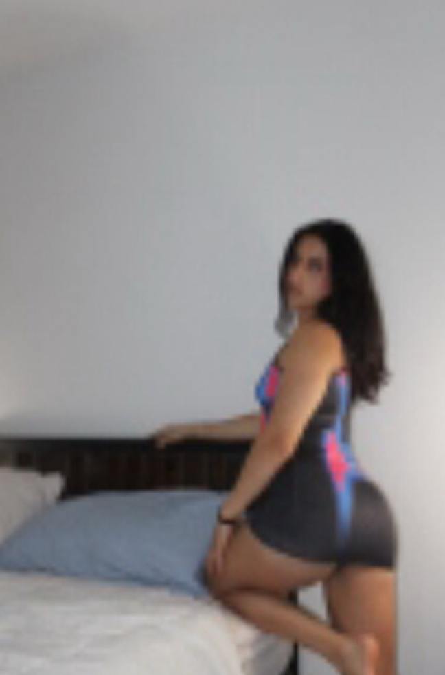 Videos y clips Nicolette Bloom en venta Videos y clips Nicolette Bloom en venta