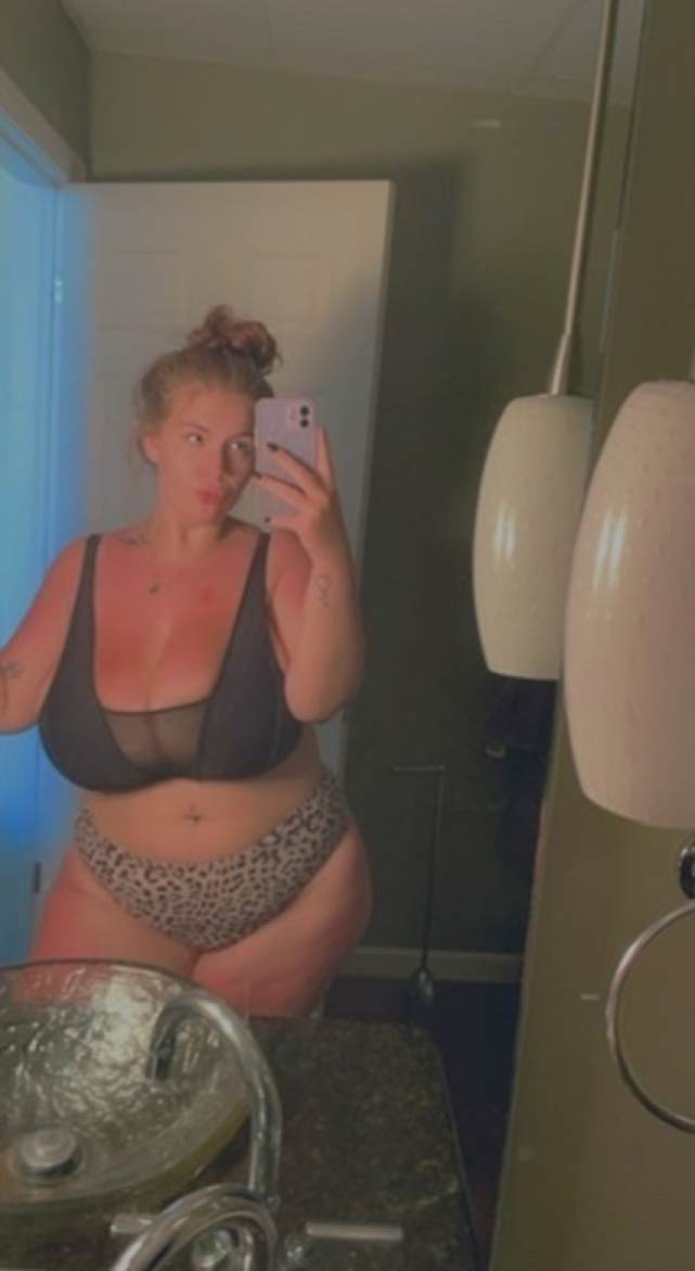 Waifu Mia Porn sur pour railey sur brookemarcell Nude Waifu Mia Porn sur pour railey sur brookemarcell Nude