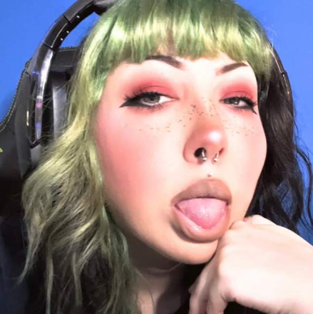 ykjazlyn ykjazlyn